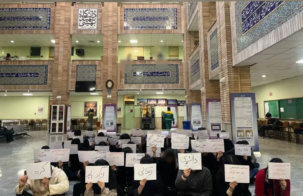 بازتاب تهران: چهل روز پس از سرکوب خونین