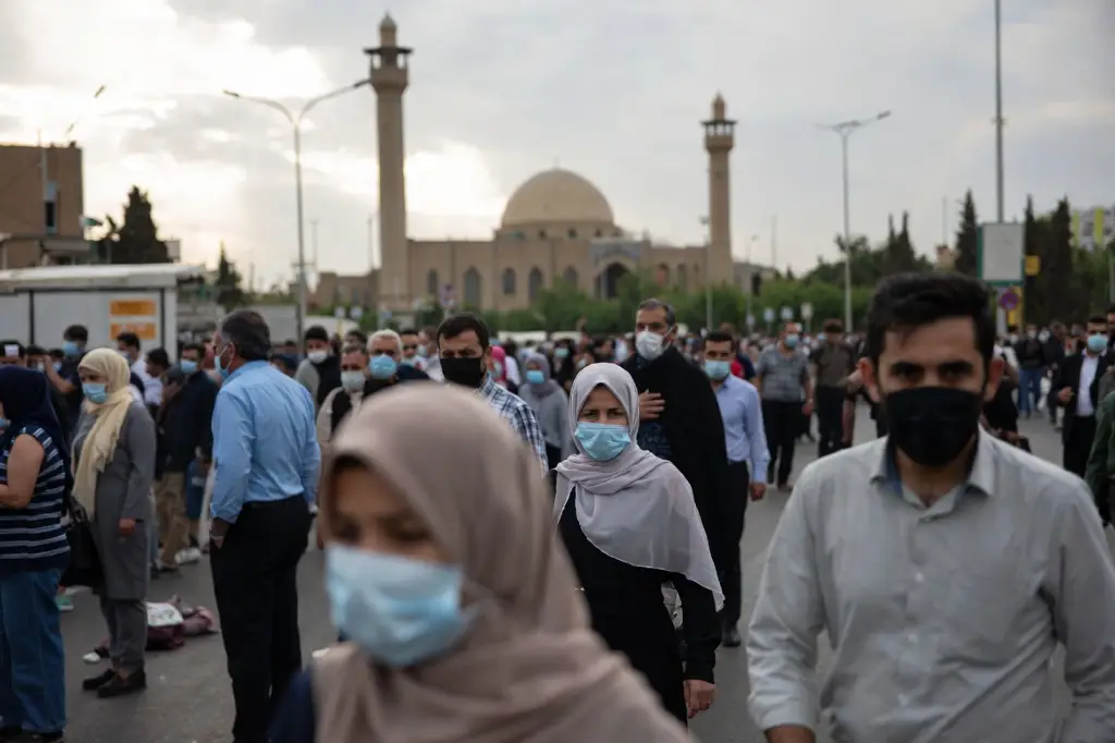 ایران درگیر موج شدید آنفلوآنزای زمستان ۲۰۲۵: مرگ‌ها افزایش یافت